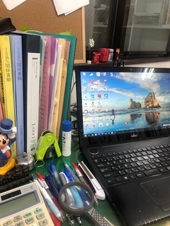 事務所1.jpg